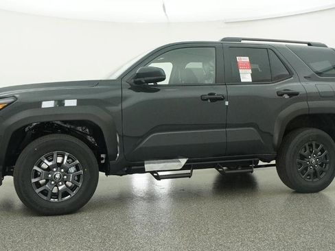 New 2026 Toyota 4Runner SR5 image 14