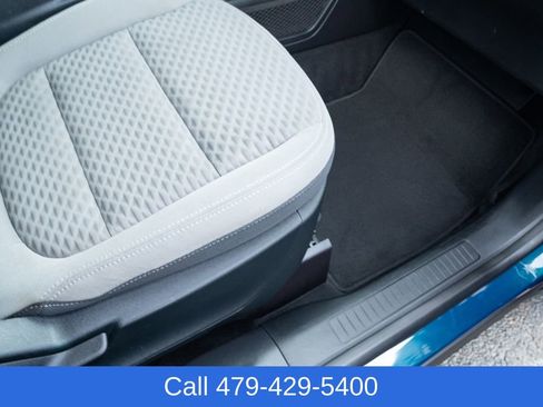 Used 2020 Ford Escape SE image 44