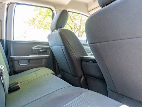 Used 2019 RAM 1500 Classic Warlock AWD/4WD image 39