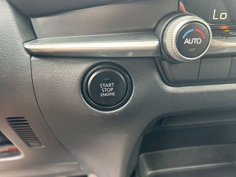 Used 2022 MAZDA CX-30 AWD 2.5 S w/ Select Package image 37