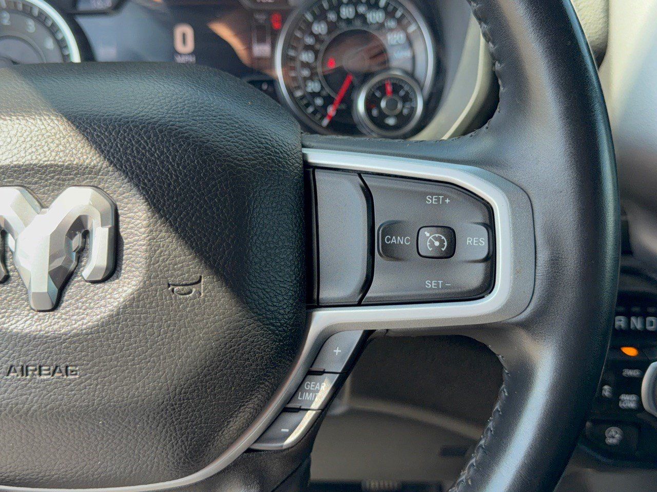 Used 2022 RAM 1500 Lone Star AWD/4WD image 19