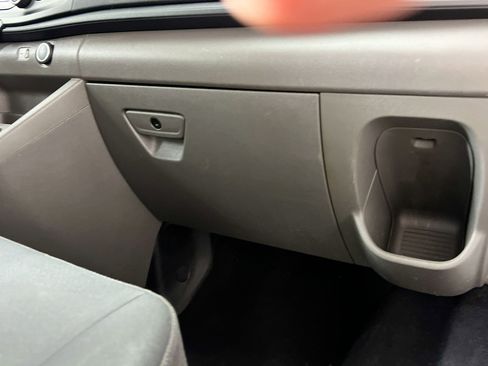 Used 2021 Ford Transit 350 XLT image 32