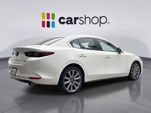 Used 2023 MAZDA MAZDA3 s FWD image 5