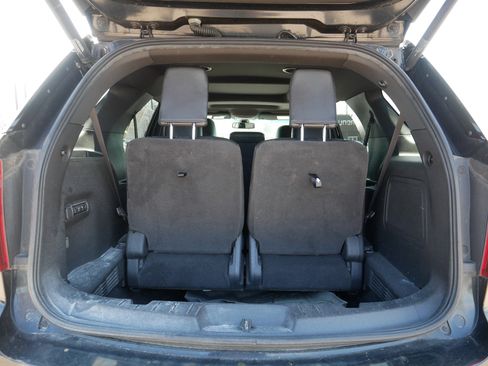 Used 2014 Ford Explorer Limited w/ Equipment Group 302A AWD/4WD image 18