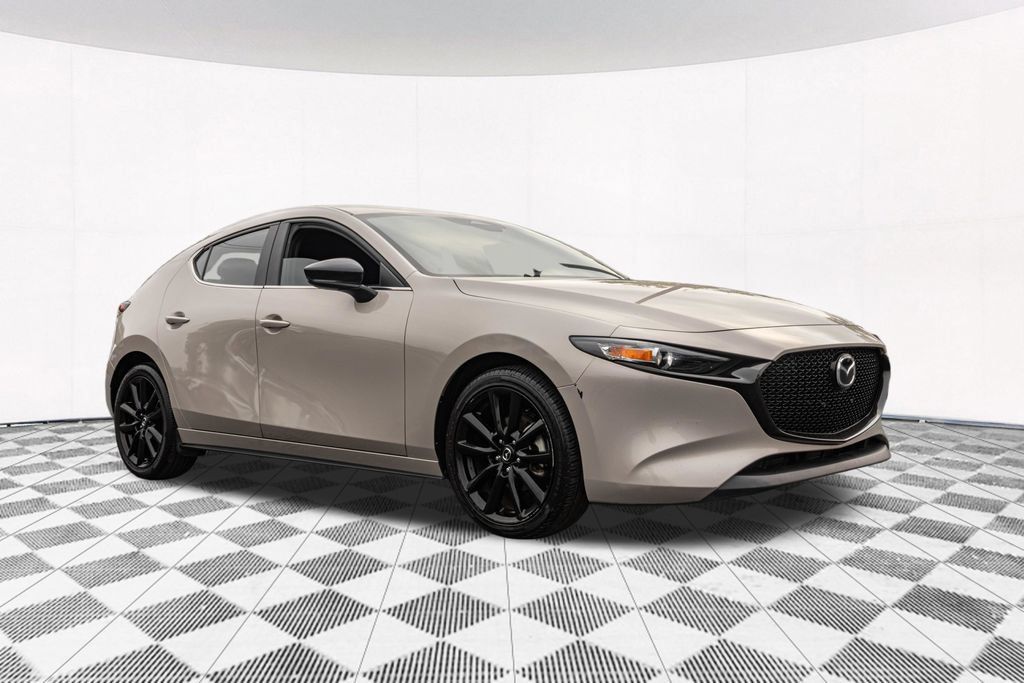 Used 2024 MAZDA MAZDA3 s FWD image 12