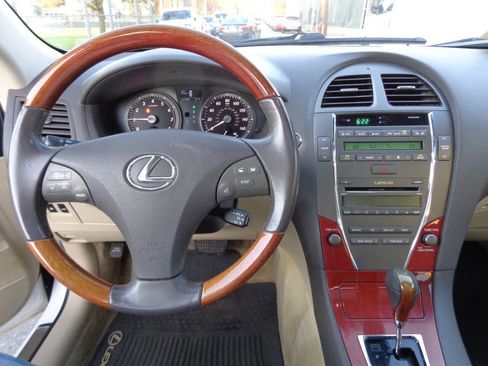 Used 2009 Lexus ES 350 image 37