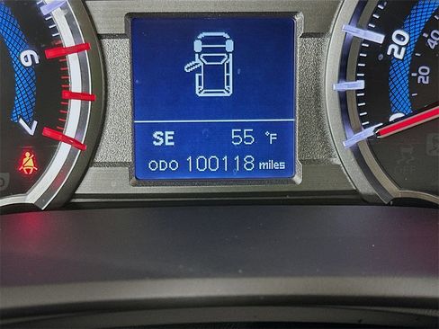 Used 2018 Toyota 4Runner SR5 Premium image 16