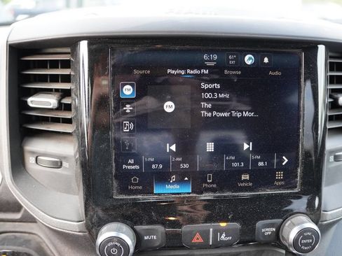 Used 2025 RAM 1500 Warlock AWD/4WD image 4