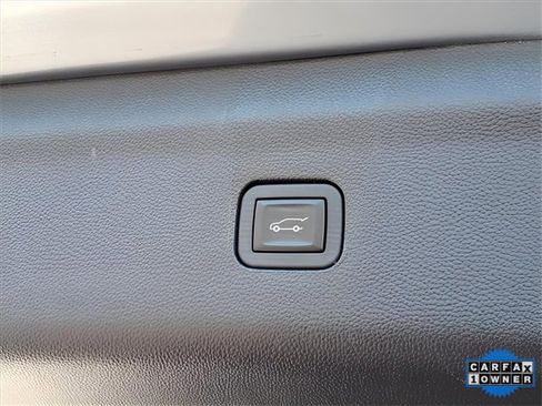 Used 2024 Buick Enclave Premium image 24