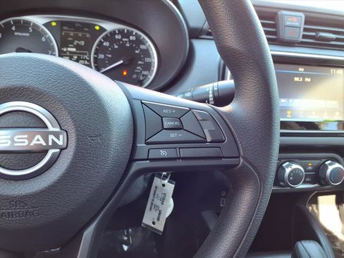 Used 2025 Nissan Versa S w/ S Plus Package image 10