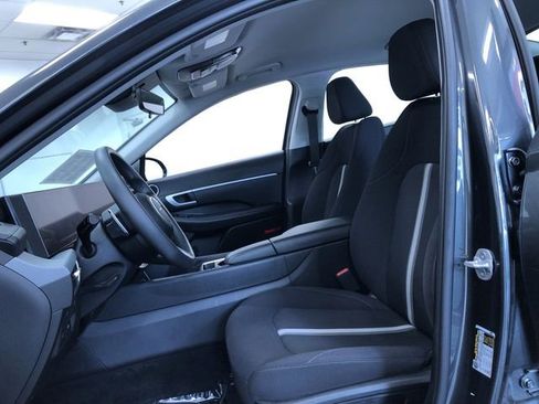 Used 2025 Hyundai Sonata SEL FWD image 18