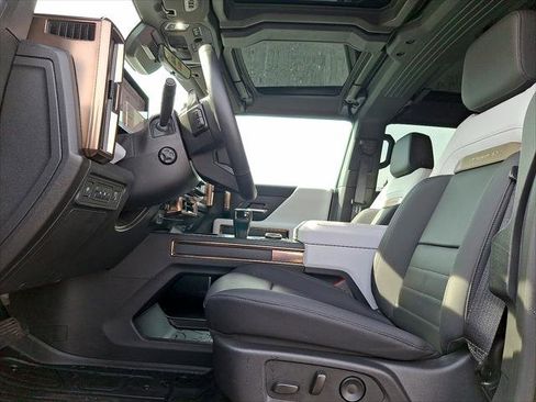 New 2025 GMC Hummer EV 3X image 6