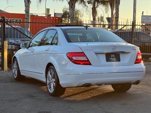 Used 2013 Mercedes-Benz C 300 4MATIC Sedan w/ Multimedia Pkg image 4