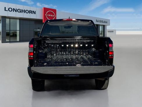 Used 2024 Nissan Frontier S image 23
