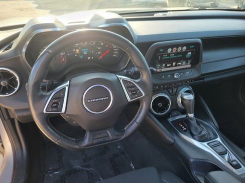 Used 2017 Chevrolet Camaro SS image 14