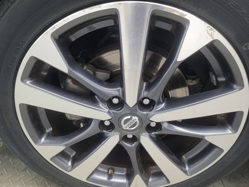 Used 2016 Nissan Altima 2.5 SR w/ LED Appearance Package FWD image 31