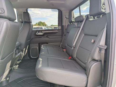 New 2026 Chevrolet Silverado 3500 LTZ w/ LTZ Convenience Package AWD/4WD image 18