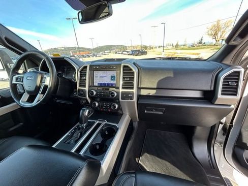 Used 2020 Ford F150 Lariat w/ Equipment Group 502A Luxury AWD/4WD image 38