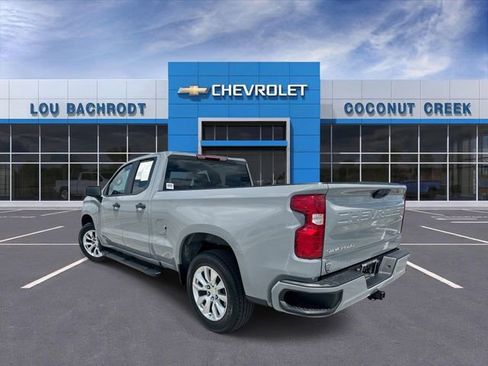 Used 2025 Chevrolet Silverado 1500 Custom RWD image 6