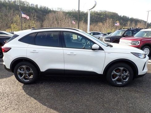 New 2026 Ford Escape ST-Line Select w/ Tech Pack #2 AWD/4WD image 7