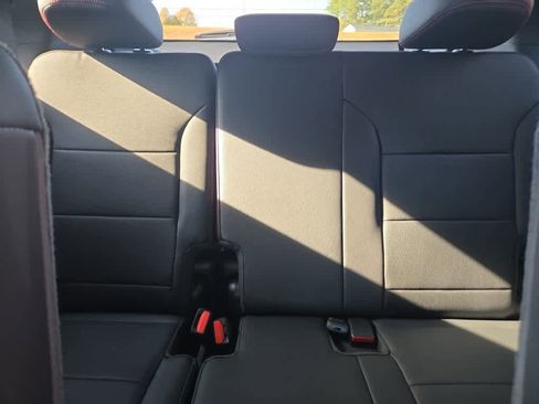 New 2026 Chevrolet Traverse RS image 33