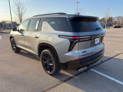 New 2026 Chevrolet Traverse RS w/ LPO, Floor Liner Package AWD/4WD image 3