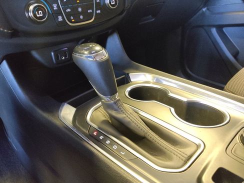 Used 2020 Chevrolet Traverse LS image 26