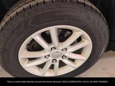 Used 2017 Dodge Journey SXT image 2