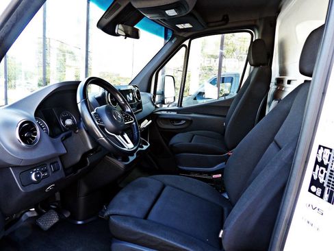 Used 2019 Mercedes-Benz Sprinter 170 image 8
