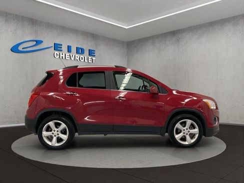 Used 2015 Chevrolet Trax LTZ AWD/4WD image 4