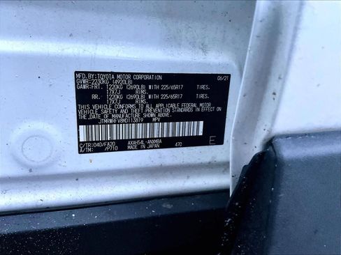 Certified 2021 Toyota RAV4 XLE image 6