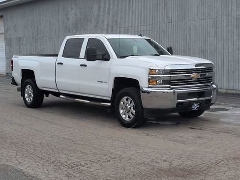 Used 2015 Chevrolet Silverado 2500 LT image 11