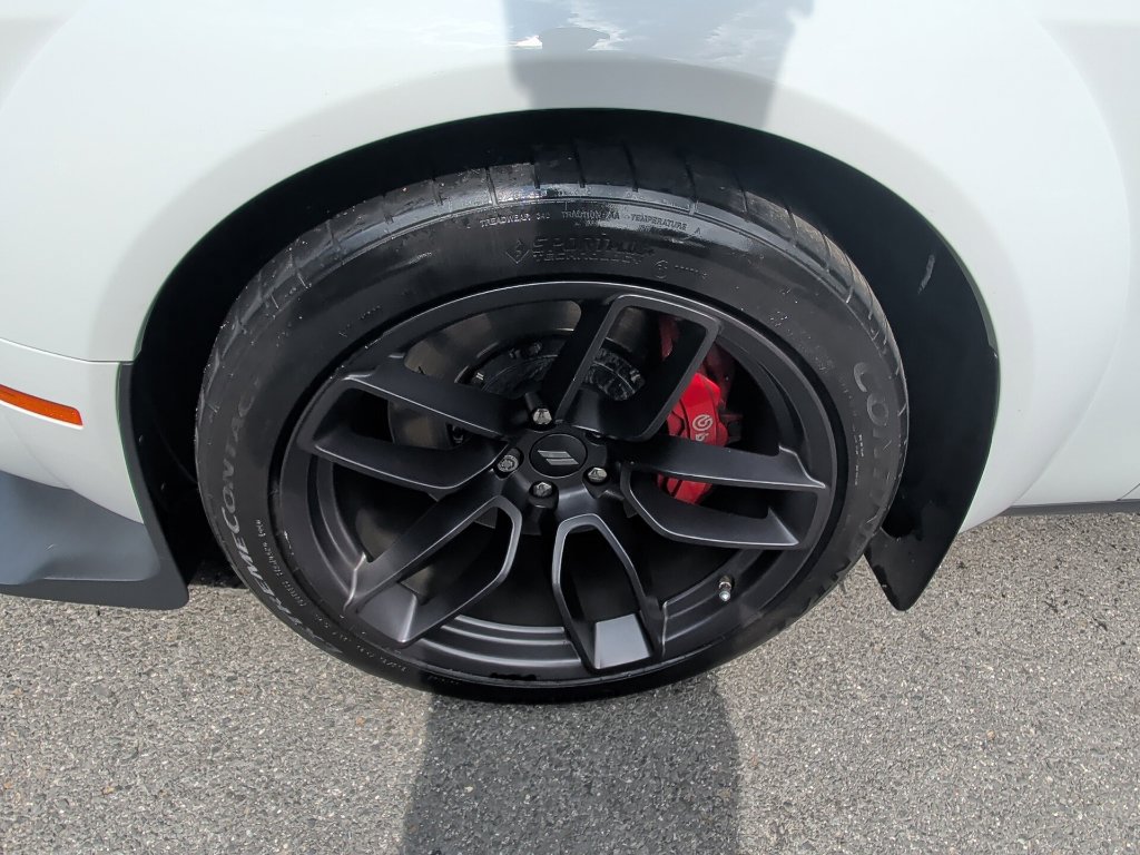 Used 2020 Dodge Challenger R/T Scat Pack RWD image 9