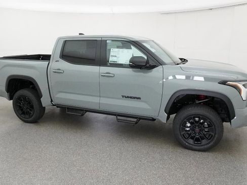 New 2026 Toyota Tundra SR5 AWD/4WD image 12
