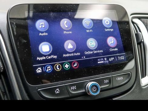 Used 2024 Chevrolet Malibu LT image 19