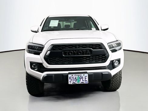 Used 2023 Toyota Tacoma TRD Off-Road w/ Black Out Package (TMS) AWD/4WD image 2