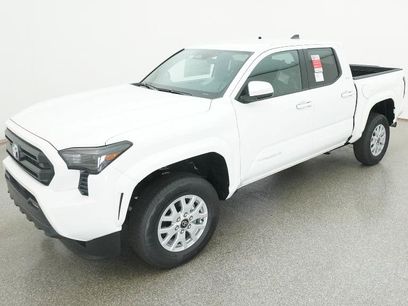 New 2025 Toyota Tacoma SR5