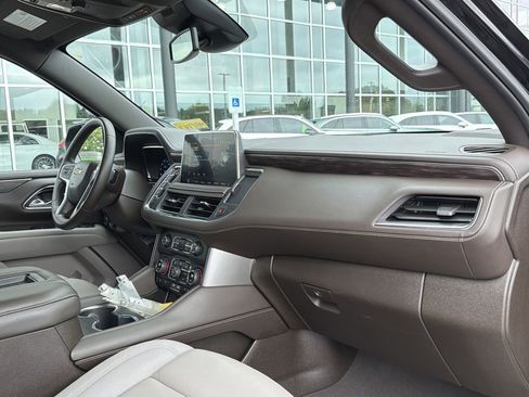 Used 2024 Chevrolet Tahoe LT RWD image 20