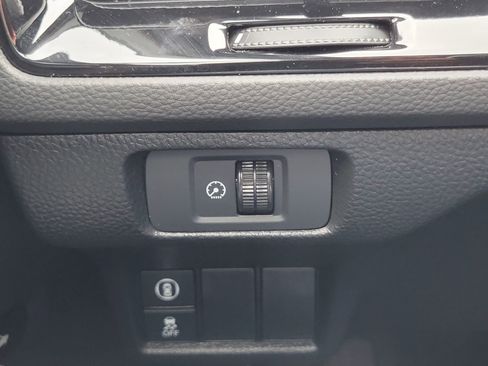 Certified 2024 Honda Civic LX image 27
