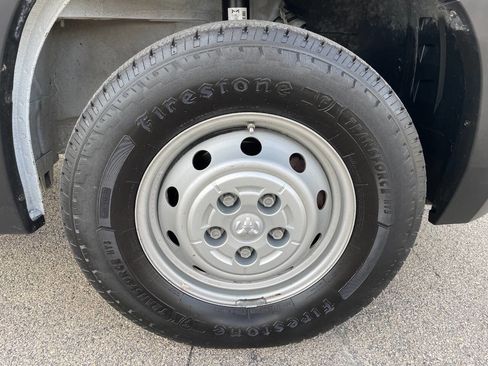 Used 2023 RAM ProMaster 2500 image 9