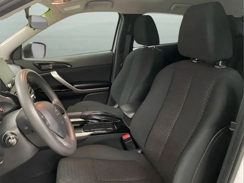Used 2024 Mitsubishi Eclipse Cross LE AWD/4WD image 9