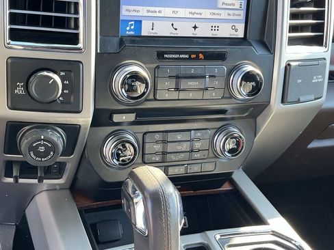 Used 2016 Ford F150 King Ranch w/ Equipment Group 601A Luxury image 32