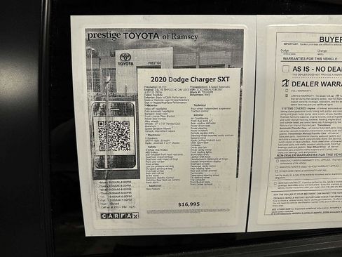 Used 2020 Dodge Charger SXT image 12