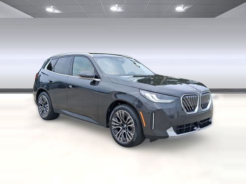 Used 2026 BMW X3 xDrive30 w/ Convenience Package image 6