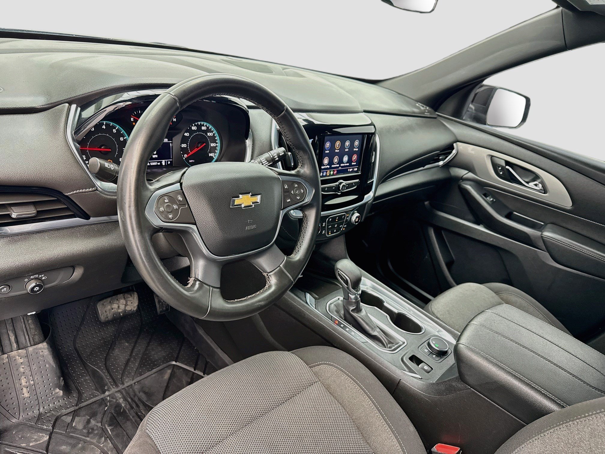 Used 2023 Chevrolet Traverse LT FWD image 7