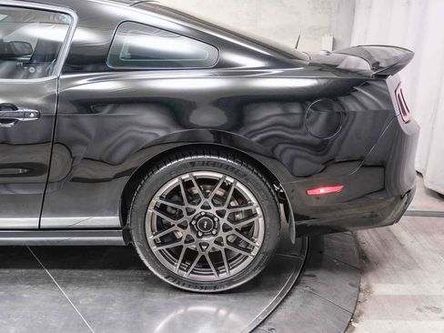 Used 2014 Ford Mustang Shelby GT500 w/ Equipment Group 821A RWD image 8