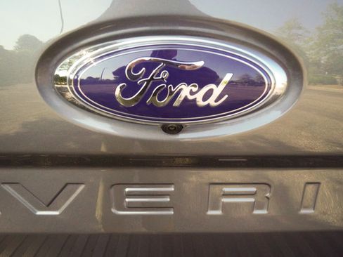 Used 2022 Ford Maverick Lariat w/ Lariat Luxury Package FWD image 38