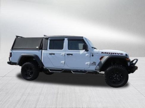 Used 2021 Jeep Gladiator Mojave AWD/4WD image 2