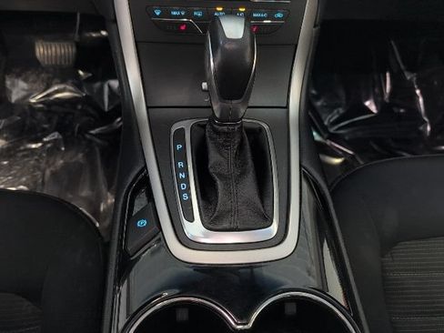 Used 2017 Ford Edge SEL w/ Canadian Touring Package AWD/4WD image 25