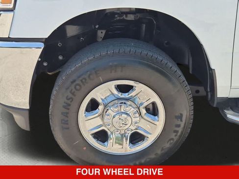 Used 2024 RAM 3500 Tradesman w/ Towing Technology Group AWD/4WD image 12